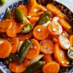 Mexican Pickled Carrots (zanahorias en escabeche)