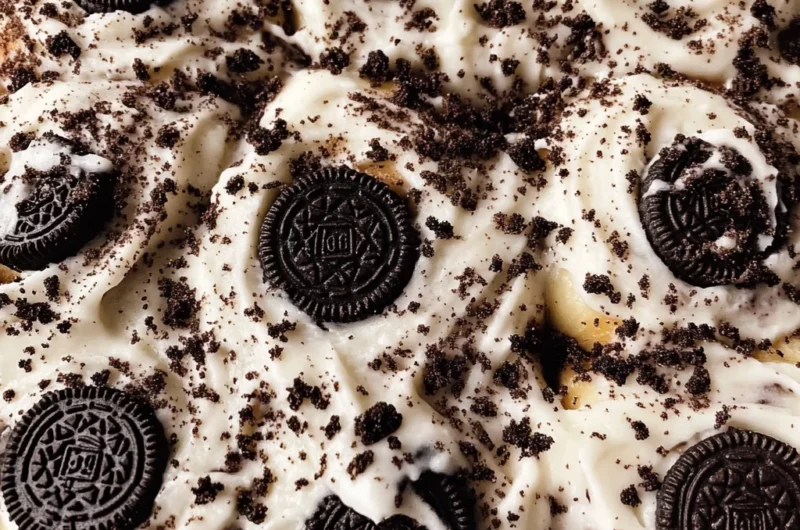 Cookies and Cream Cinnamon Rolls