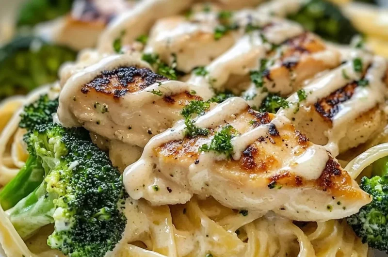 Creamy Garlic Chicken Alfredo with Broccoli & Fettuccine